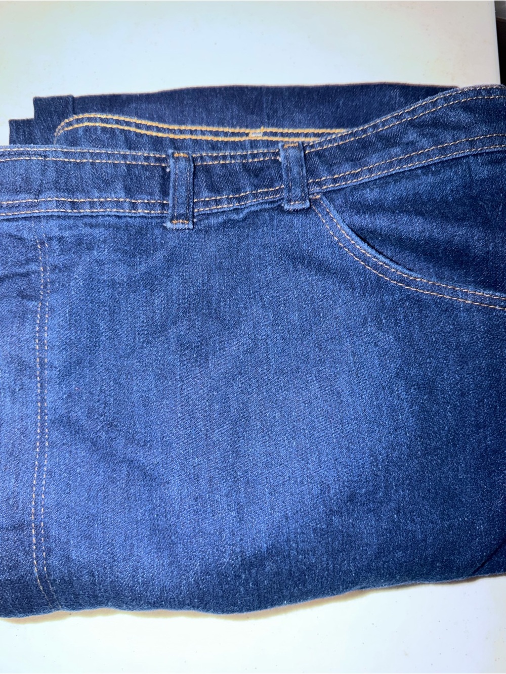 Wrangler Dark Blue Straight Leg Jeans with Contrast Stitching 85498PS